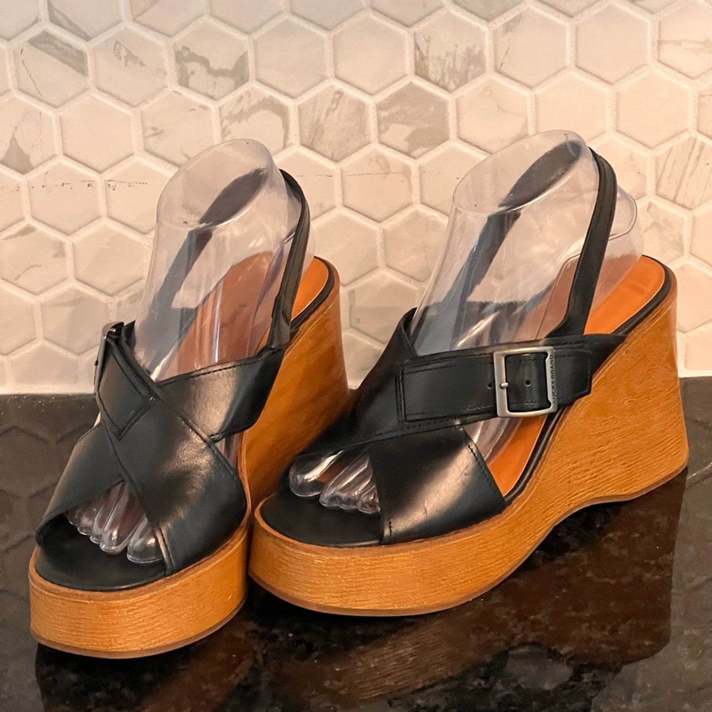 NWOT Lucky Brand Women's Delaynee Platform Wedge Sandal Size