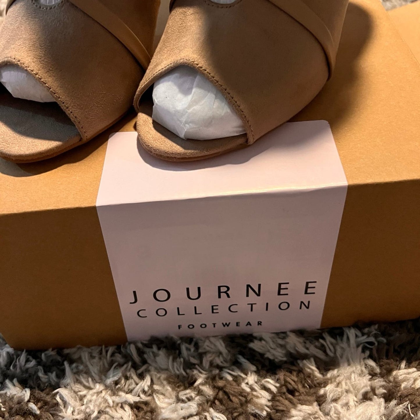 Journee Collection Womens Booties Stiletto Heel Zip Size 9 in box