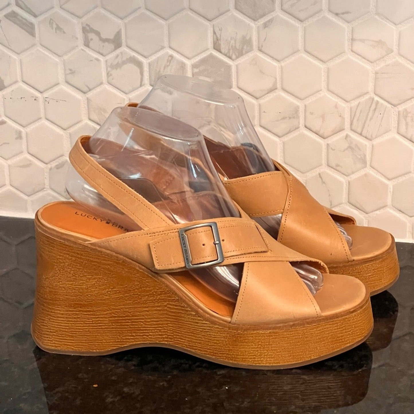 Lucky Brand Women's Delaynee Platform Wedge Sandal Size 9.5