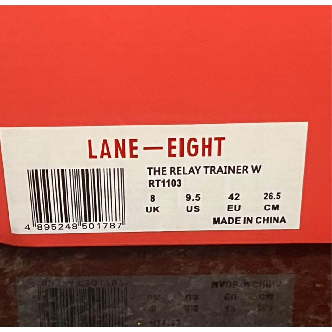 Lane Eight Relay Trainer Women’s size 9.5