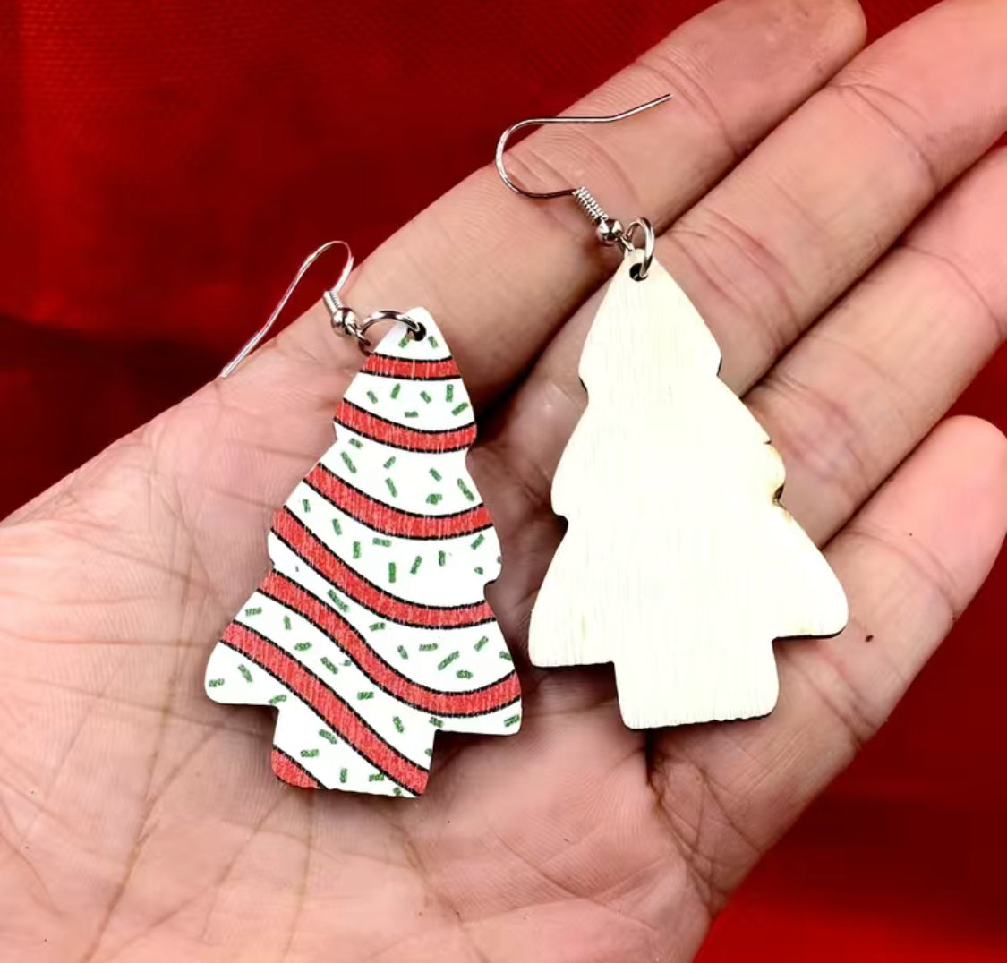 Christmas Tree Cake Earrings ￼