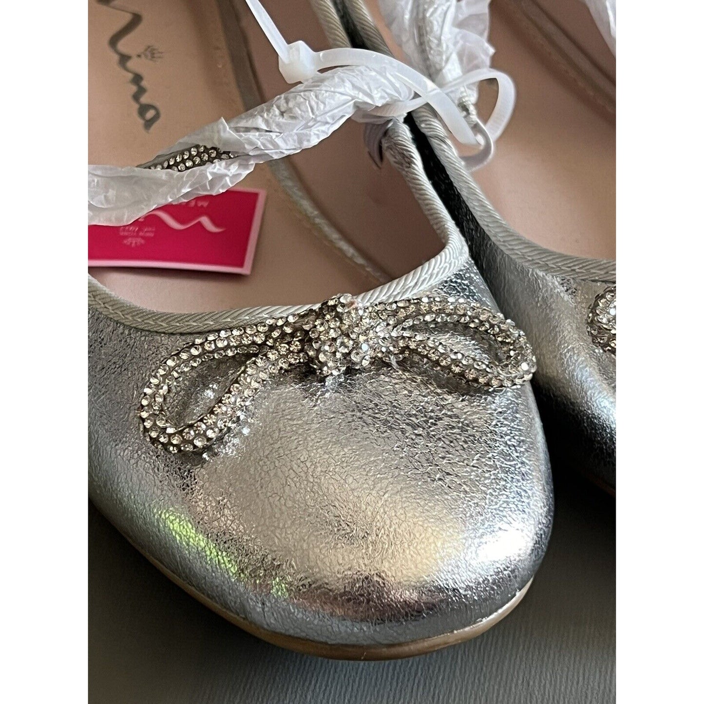 Nina Girls Ballet Flats Size 6 Silver metallic Kendalla Rhinestone Shoe